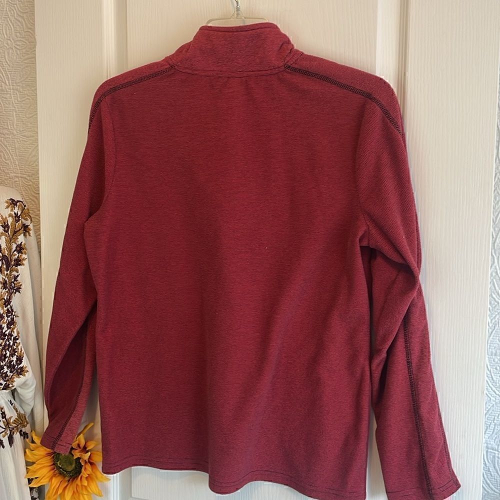 Men’s Red Pullover - L - Good Condition - Picture 5 of 6